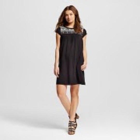 NEW Xhilaration Dress With Pockets NWOT - Picture 1 of 5